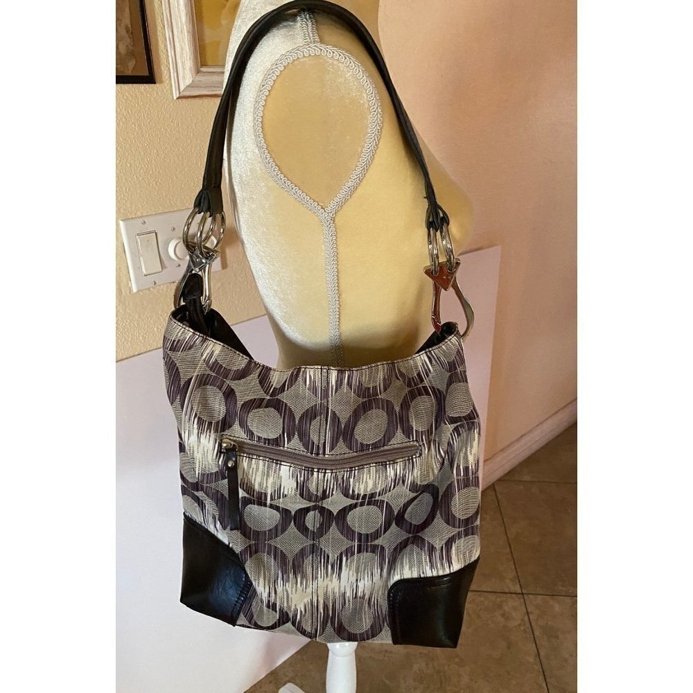 Manufactured distressed brown canvas bag, medium/large